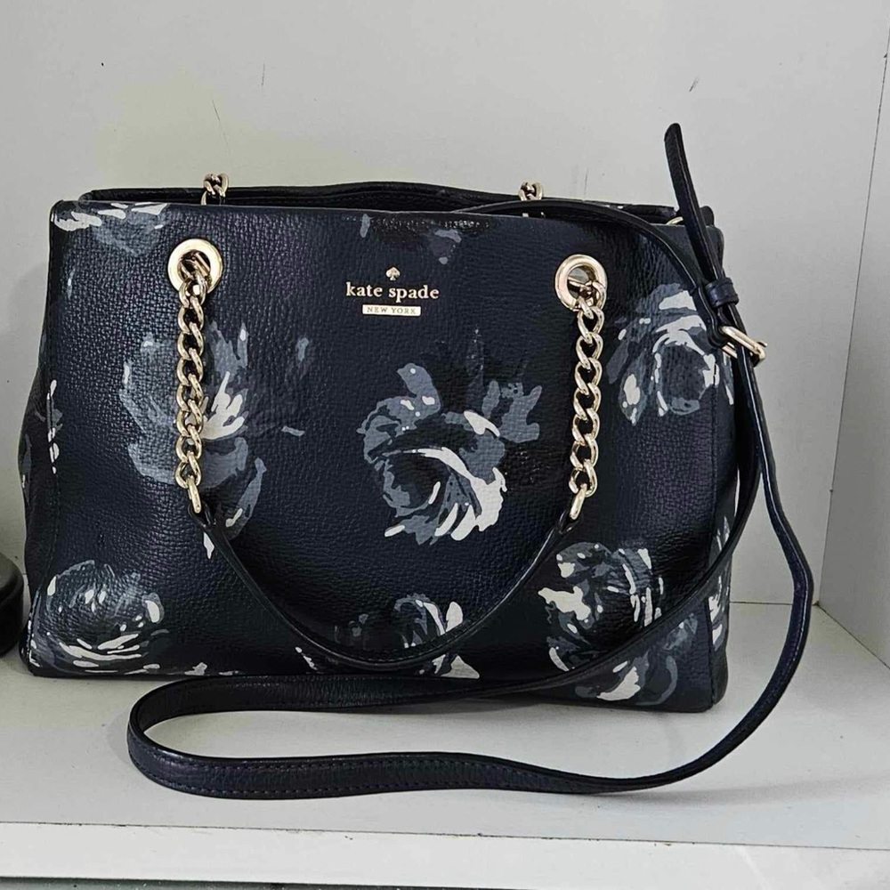 Like New! Kate Spade floral  blue navy Pebbled Leather Crossbody/Satchel Bag